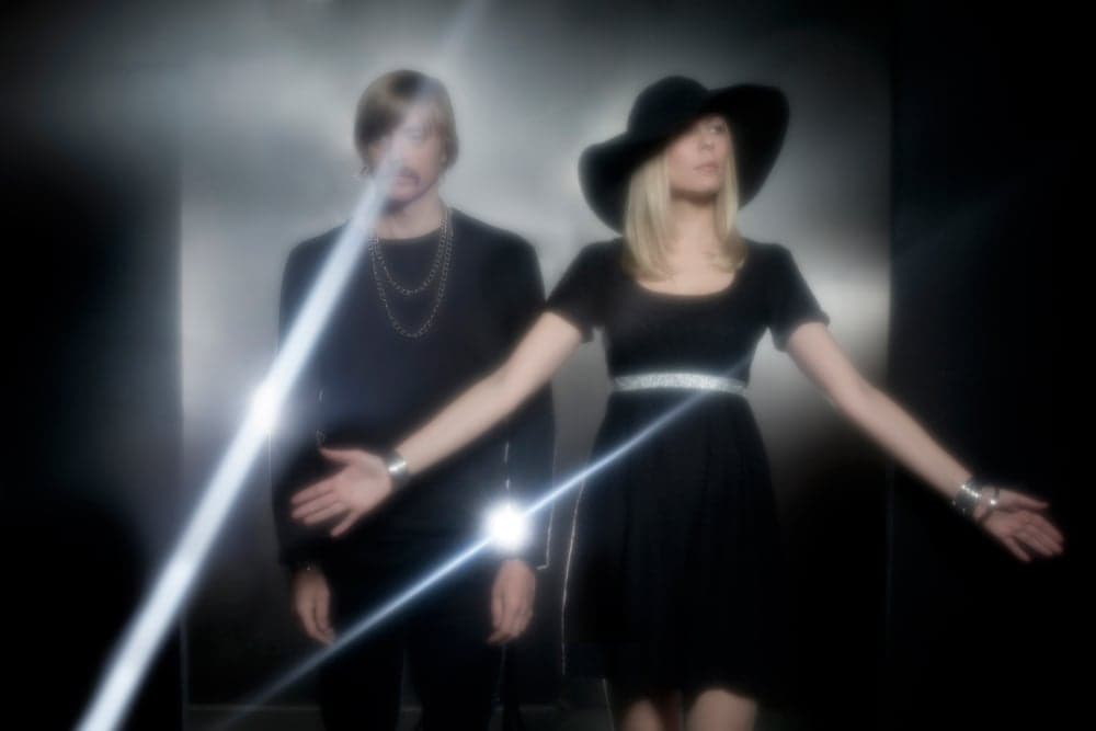 Club 8 - Live In Taipei