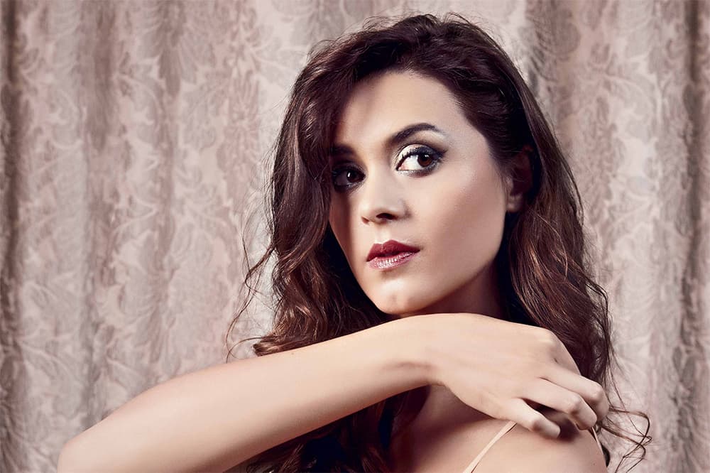 Emilie Simon - 香港中環 Grappa's Cellar