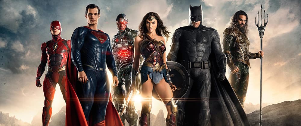 首段'正義聯盟'漫畫節片段有蝙蝠俠組成隊伍