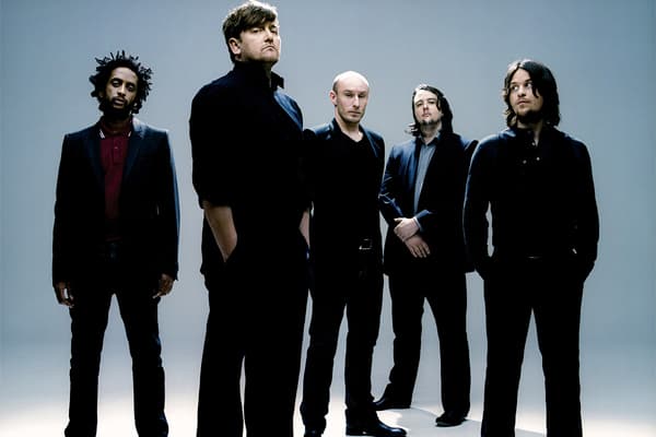 Elbow - Live In Hong Kong