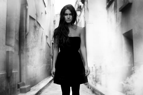 Joyce Jonathan - null