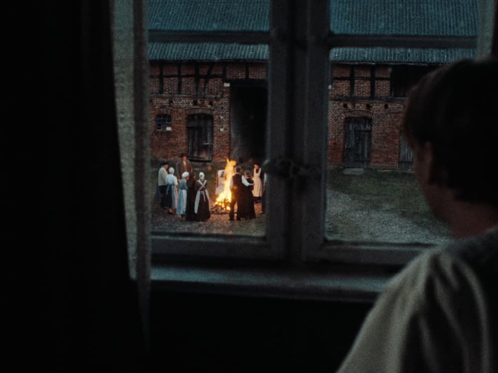 [ Movie Image ]