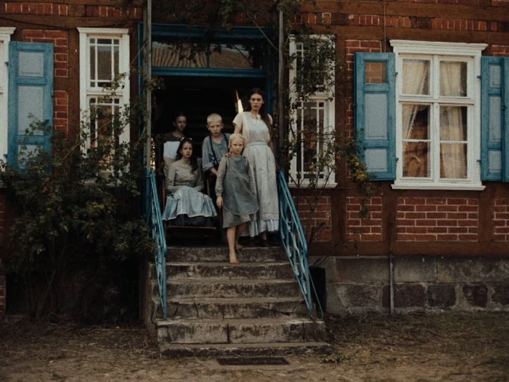 [ Movie Image ]