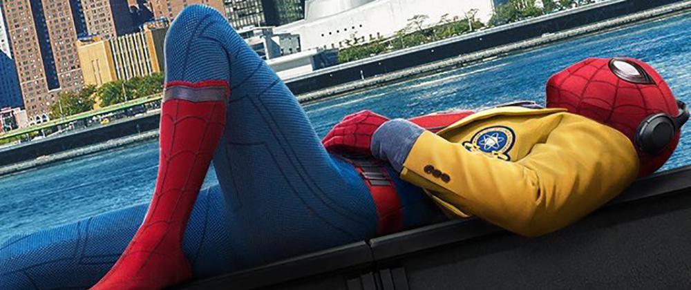 Peter Parker Relaxing In First <strong><em>Spider-Man: Homecoming</em></strong>