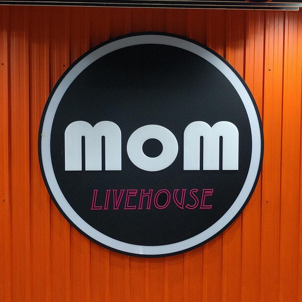 MOM Livehouse